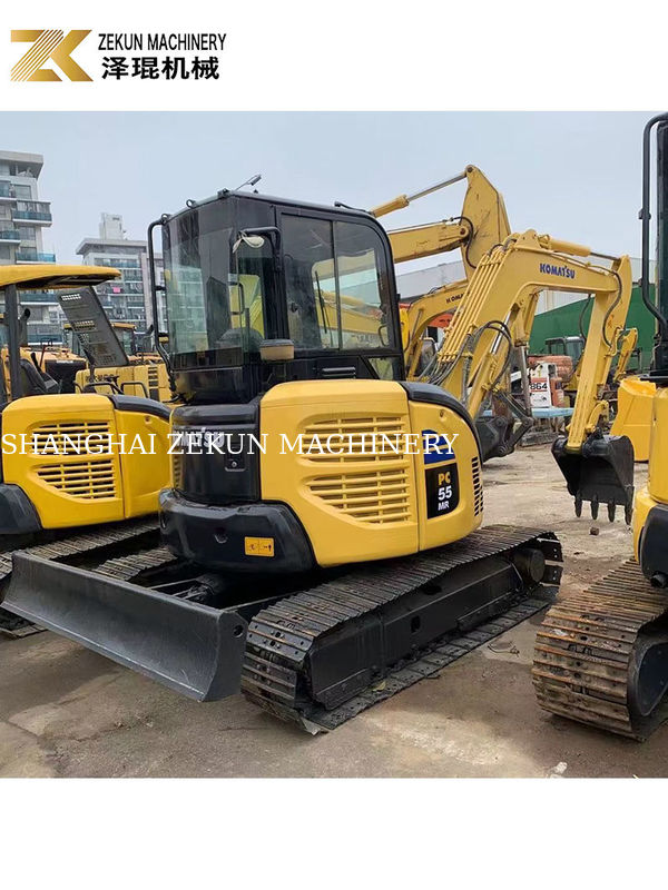 Tweedehands Komatsu PC55MR-2 graafmachine met 28.5 kW vermogen en 0.2m3 emmercapaciteit