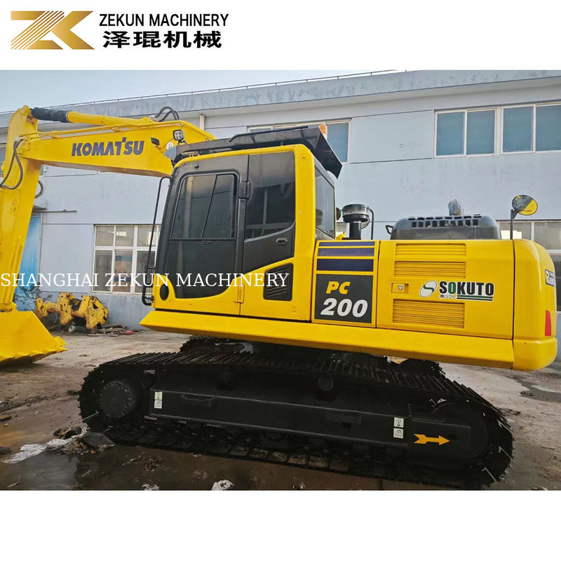 Korte werktijden 2001-4000 Komatsu PC200-8 Gebruikte graafmachine in goede staat