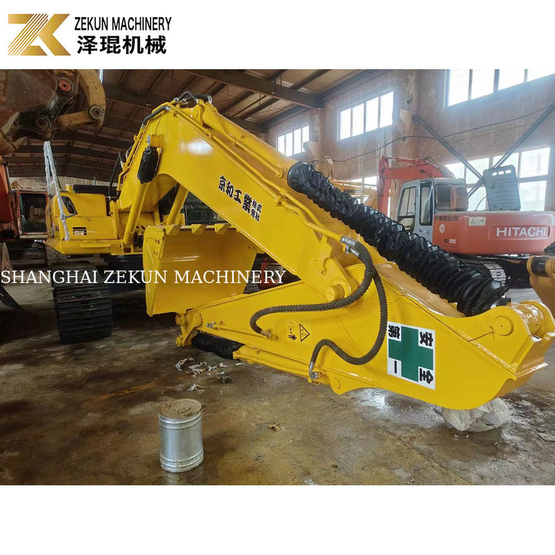Korte werktijden 2001-4000 Komatsu PC200-8 Gebruikte graafmachine in goede staat