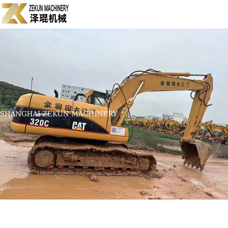 110 kW zware apparatuur gebruikt CAT320 graafmachine Caterpillar 320C Werktijden 4001-6000