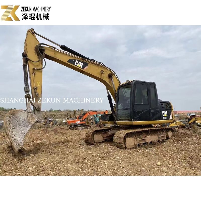 Gebruikte Cat 313 graafmachine 13 ton Wegbouwapparatuur met een emmercapaciteit van 0,65 m3