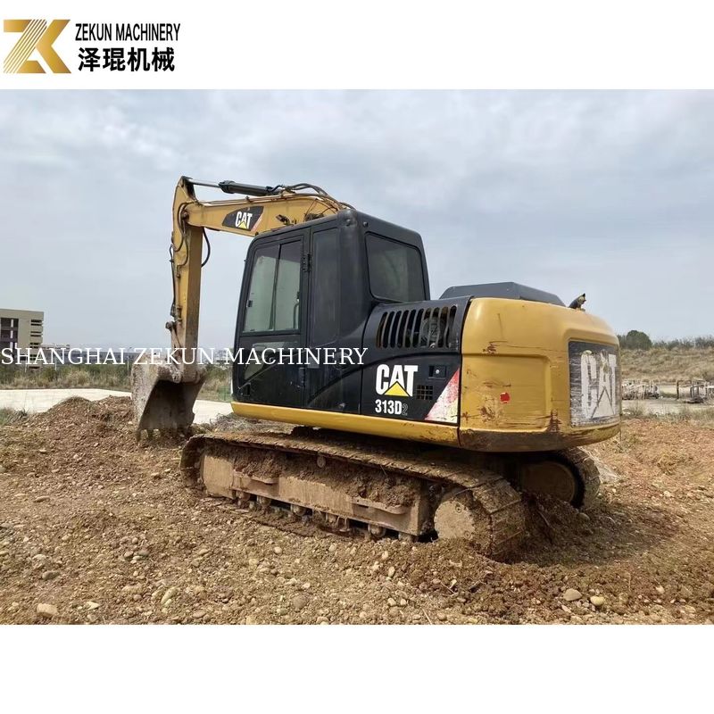 Gebruikte Cat 313 graafmachine 13 ton Wegbouwapparatuur met een emmercapaciteit van 0,65 m3
