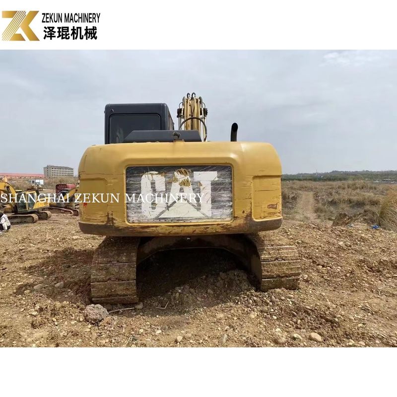 Gebruikte Cat 313 graafmachine 13 ton Wegbouwapparatuur met een emmercapaciteit van 0,65 m3