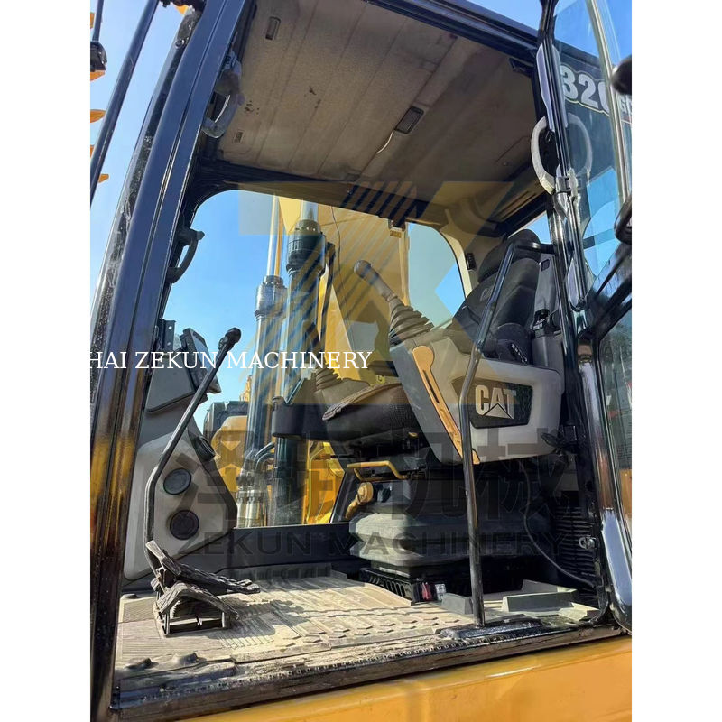 Beste Cat 320GC graafmachine 2023 met een emmercapaciteit van 1,19 m3 en andere hydraulische klep