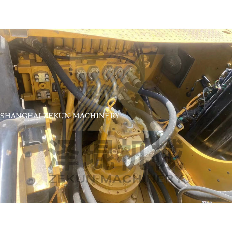 2020 Cat 320GC tweedehands graafmachine met een emmercapaciteit van 1,19 m3 in Shanghai