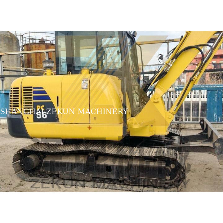 Tweedehands Komatsu PC56 graafmachine met een emmercapaciteit van 0,2 m3 en 0-2000 werkuren
