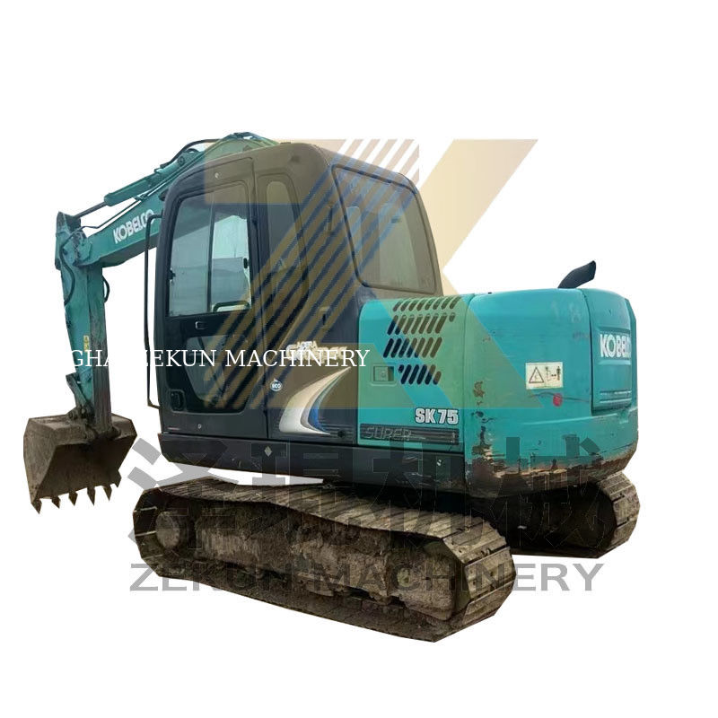 0.4m3 emmercapaciteit 2017 Gebruikte Kobelco 907 E307D Sk75 Sk75-11 graafmachine in Shanghai