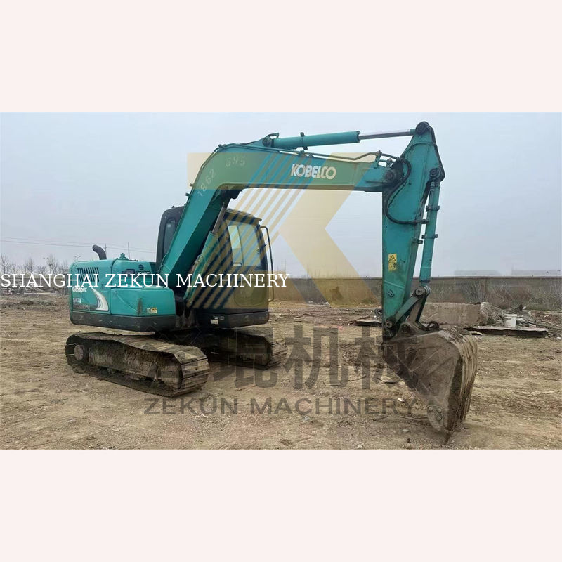 0.4m3 emmercapaciteit 2017 Gebruikte Kobelco 907 E307D Sk75 Sk75-11 graafmachine in Shanghai