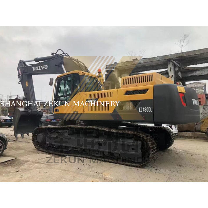 Gebruikte Volvo EC480 graafmachine met een emmercapaciteit van 3,3 m3 en andere hydraulische klep