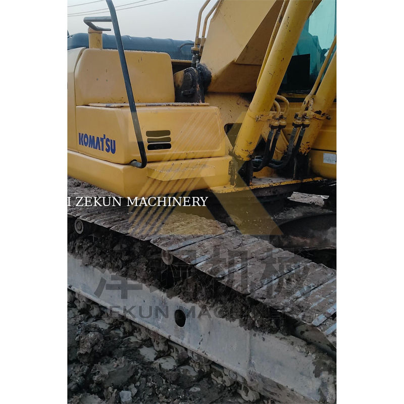 Komatsu PC200-7 PC200-8N1 Crawler Excavator Digger met 110 kW motor in Shanghai