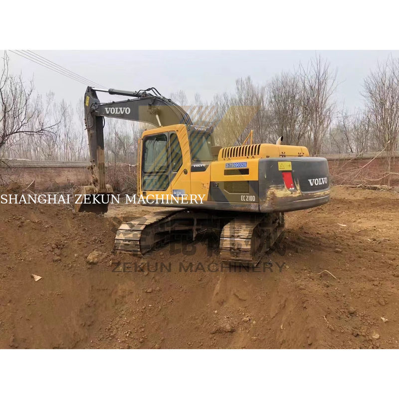 Gebruikte Volvo EC200B EC210BLC 240BLC 290BLC D6D EC210 BLC Graafmachine in Shanghai 21000 KG