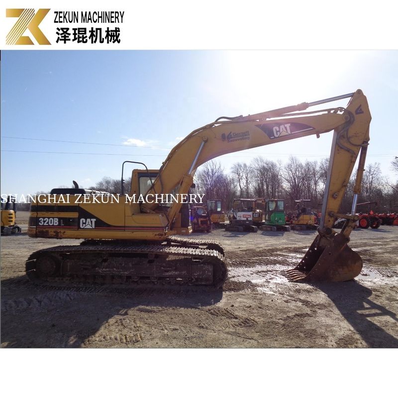 Aardgraven mogelijk gemaakt met CAT 320 BL graafmachine en 97 kW Caterpillar motor