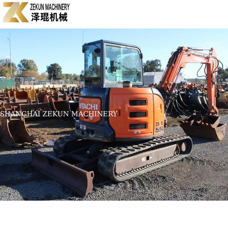 Verplaatsbare graafmachine van het type crawler-type Hitachi ZX55-5A met een capaciteit van 0,19 m3