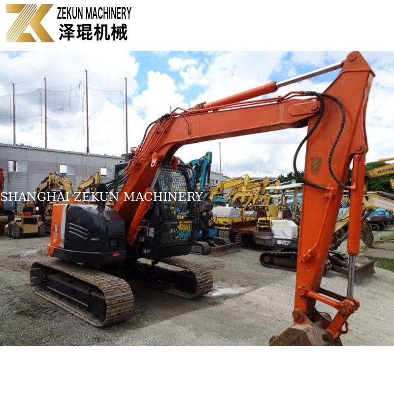 Japan importeerde 7,5 ton gebruikte Hitachi ZX75 graafmachine Isuzu Motor ZX75US-A voor de landbouw