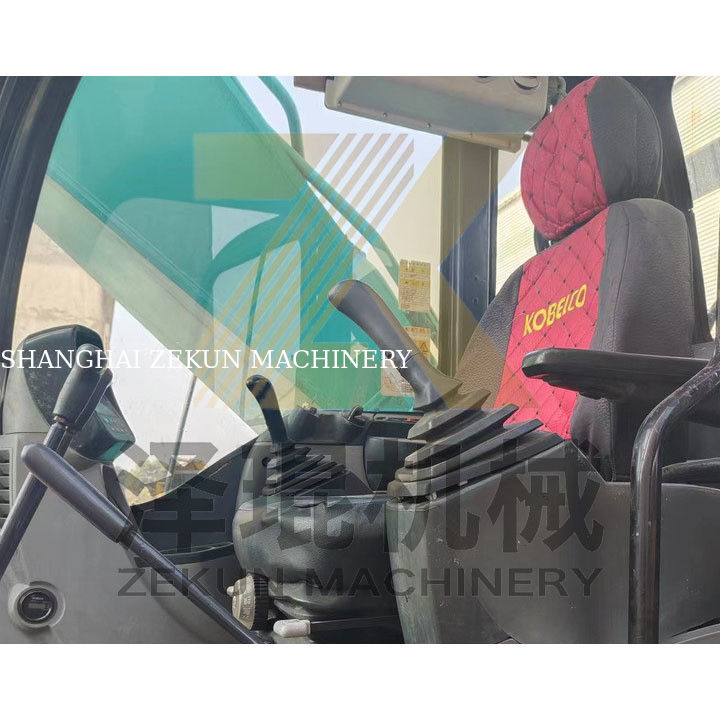 Kobelco SK350 SK350-8 Graafmachine SK350LC-8 met een bedrijfsgewicht van 35 ton in goede staat