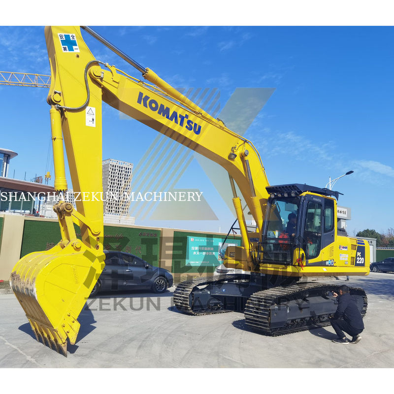 Grote aanbieding op Komatsu PC220-22TON graafmachine met 1170 werkuren Niet missen