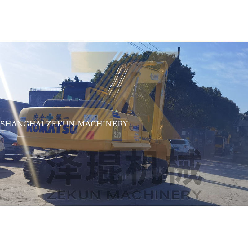 Grote aanbieding op Komatsu PC220-22TON graafmachine met 1170 werkuren Niet missen