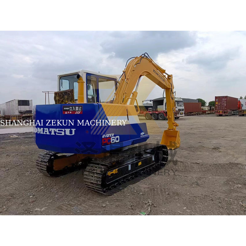 Gebruikte Komatsu PC60-5 graafmachine in goede staat met andere hydraulische cilinders en in 2022