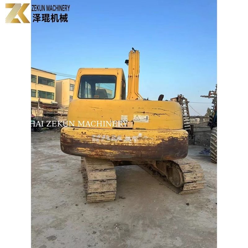 Gebruikte Japan Komatsu PC60-7 graafmachine 6 ton originele kleur KOMATSU motor