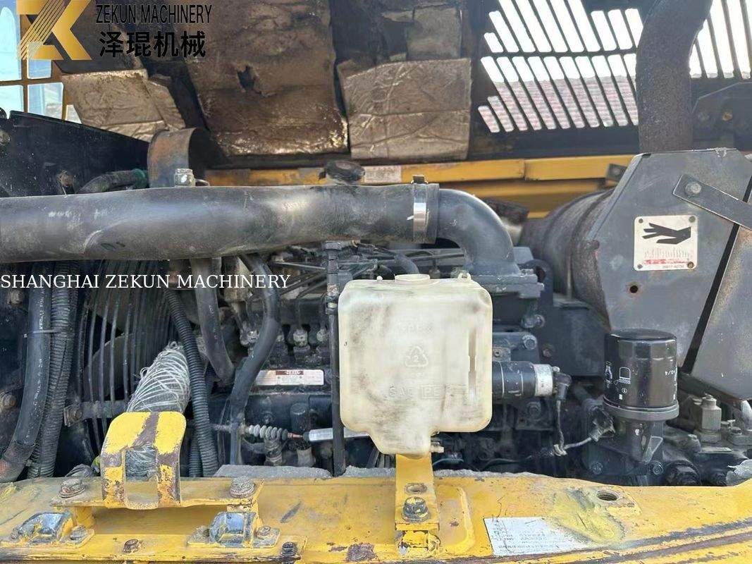 Gebruikte Japan Komatsu PC60-7 graafmachine 6 ton originele kleur KOMATSU motor