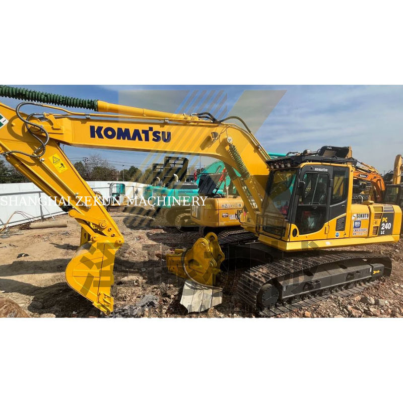 Tweedehands Komatsu PC220-8 PC220-6 PC220-8MO PC220-7 Graafmachine met een emmercapaciteit van 1,2 m3 Andere hydraulische klep
