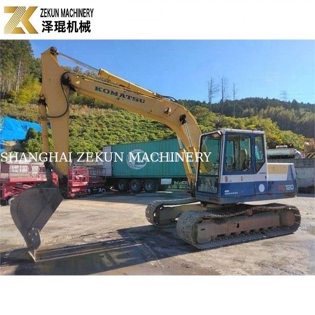 Kleine hydraulische graafmachine met 12800 kg gewicht Komatsu PC 120-5 in goede staat