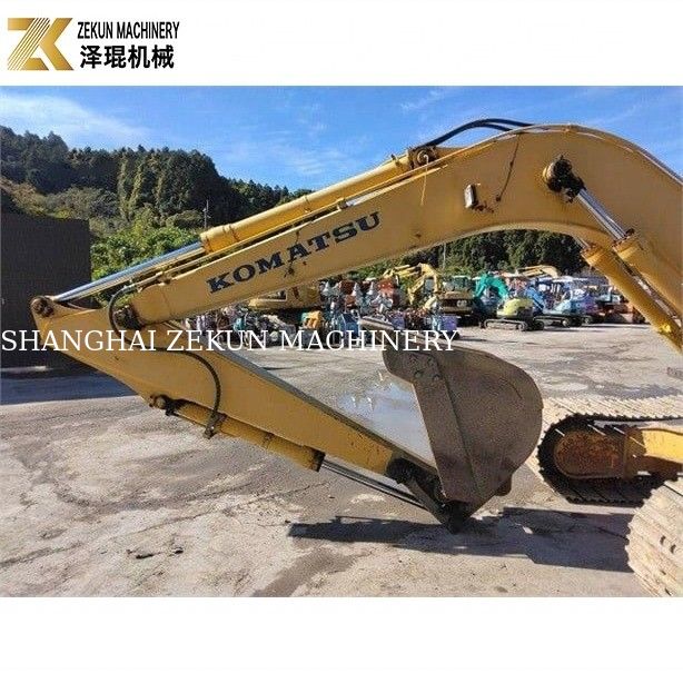 Kleine hydraulische graafmachine met 12800 kg gewicht Komatsu PC 120-5 in goede staat