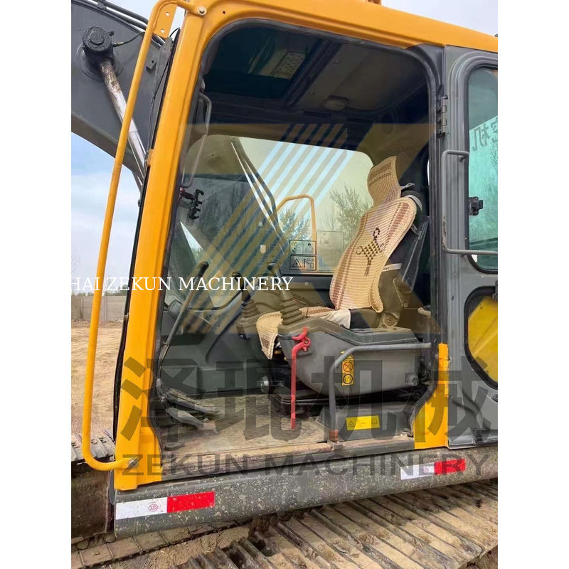 Gebruikte Volvo EC140 graafmachine met in door andere hydraulische klep