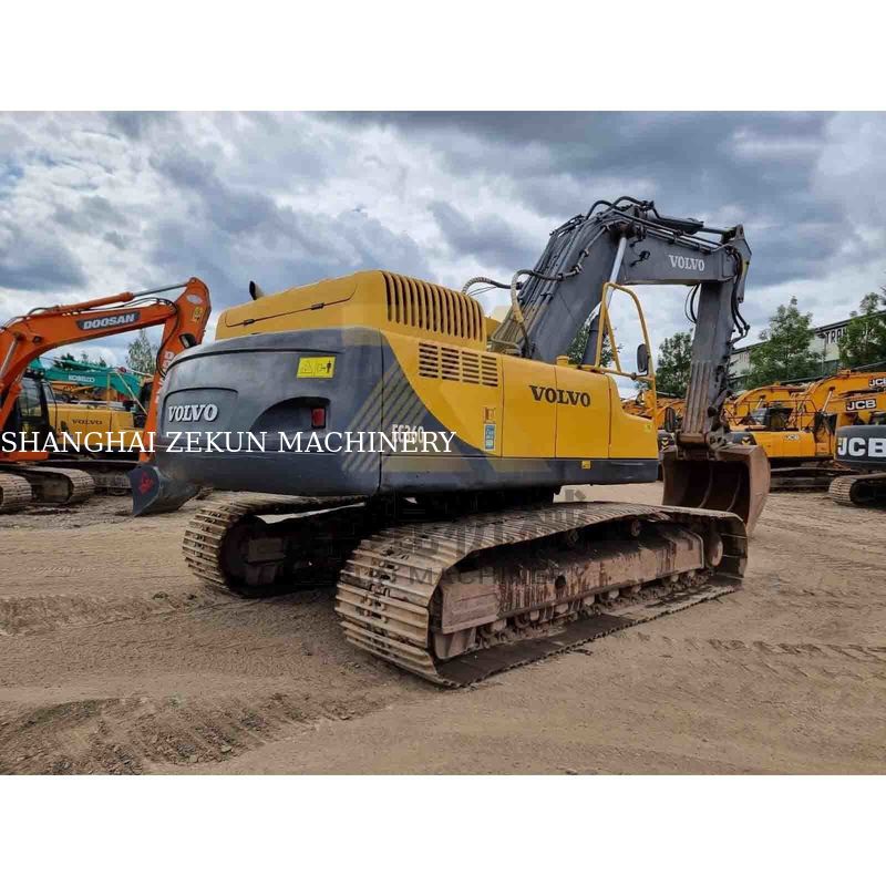 Gebruikte Volvo EC360 graafmachine. 36.9T. 1.35-3.0m3 emmer. Goede staat.