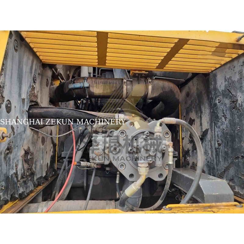 Gebruikte Volvo EC360 graafmachine. 36.9T. 1.35-3.0m3 emmer. Goede staat.