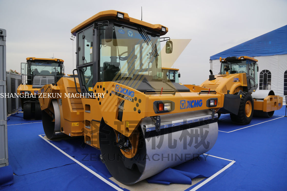 12ton XCMG XD123 Double Drum Roller China Stage III Wegbouwapparatuur