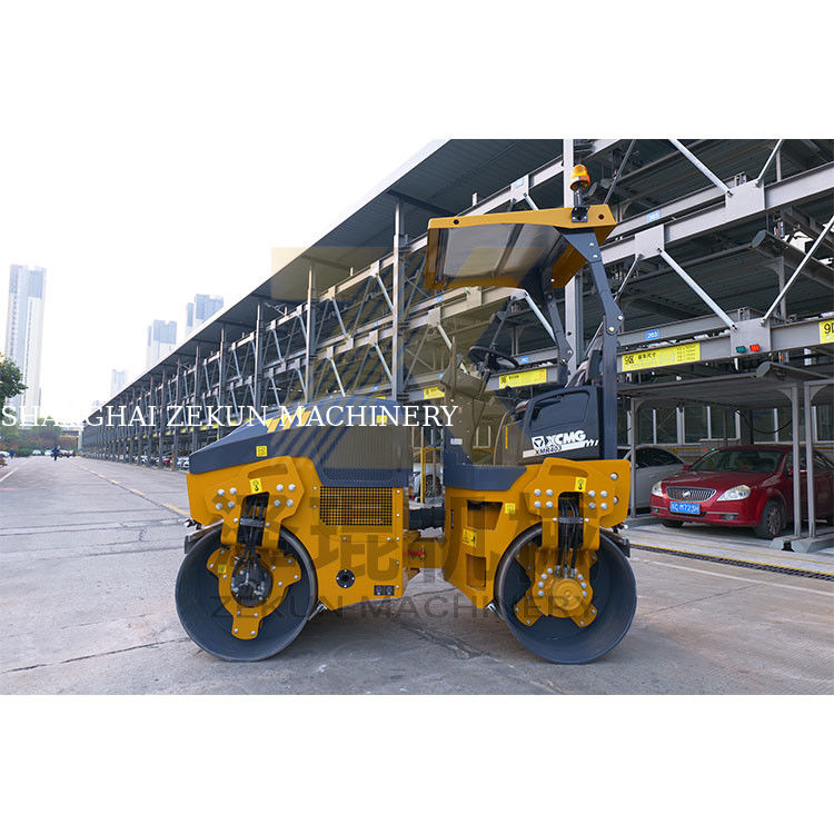 4 ton XCMG XMR403 lichtgewicht trillingsrol China fase III