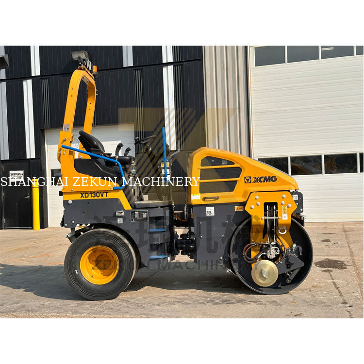 4 ton XCMG XD130VT trillingsrol voor wegbouw te koop