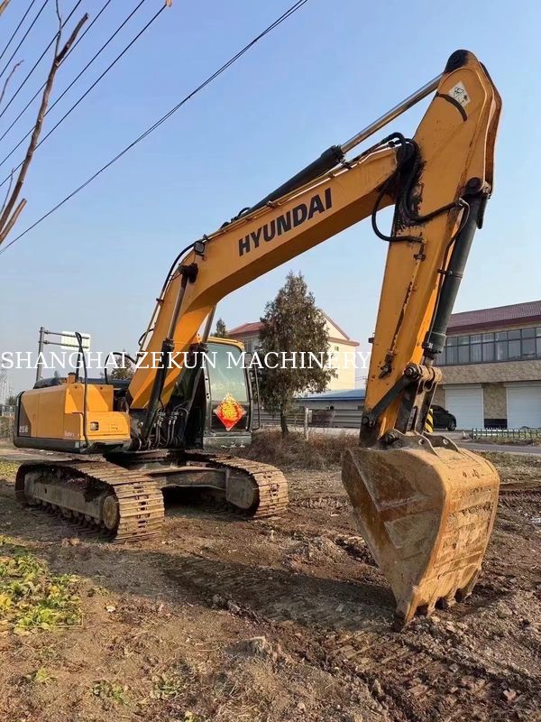 2018 R215VS Graafmachine 3 800 Werkuren Perfect voor zware banen