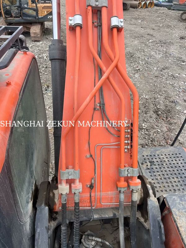 Gebruikte 2020 Doosan DX380 graafmachine met 4 816 werkuren in goede staat