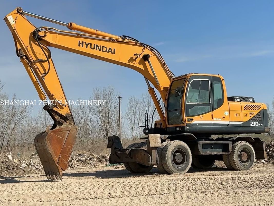 2014 Hyundai R210W-9 21 ton wiel graafmachine perfect voor bouwprojecten