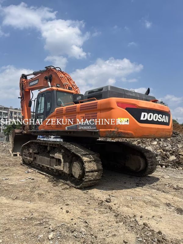 Gebruikte Doosan DX500LC-9C graafmachine 800 Rpm Paardenkracht en maximale graafhoogte 11