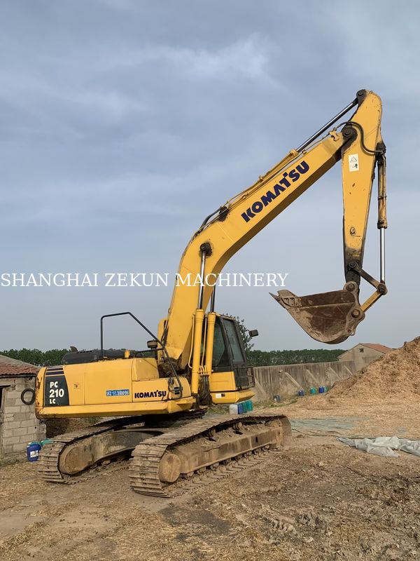 2015 Komatsu PC210LC-8MO Graafmachine met een bedrijfsgewicht van 100 kg en een maximale graafbereik van 9