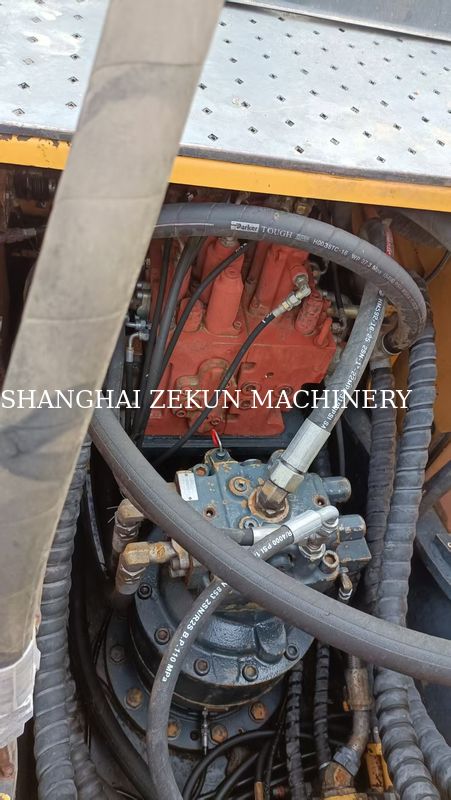 Hyundai R210W-9 Wielgraafmachine 330 L Brandstoftank Capaciteit En Hydraulische Klep