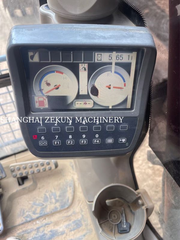 2016 Hitachi ZX350H-3 graafmachine airconditioned cabin max graafdiepte 460 mm 5600 uur in goede staat