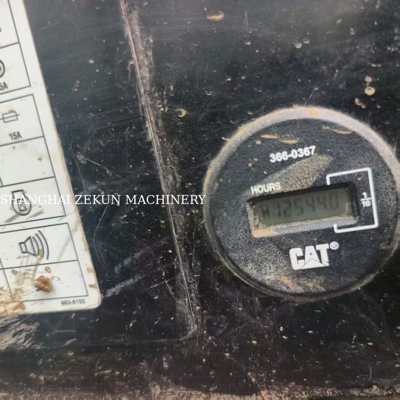2017 CAT 307E2 Graafmachine 12544 uur Max. stort hoogte 070 mm Hydraulische druk 28 MPa