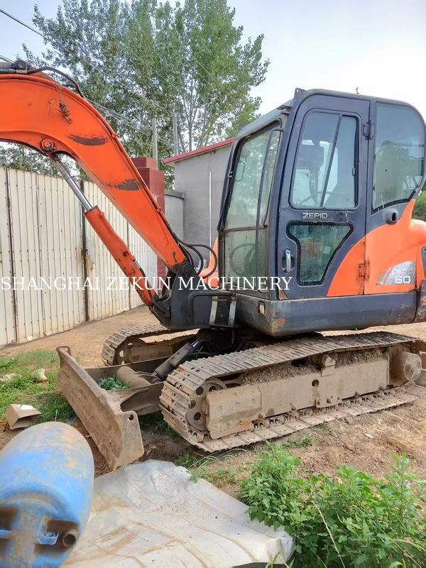 2013 Doosan DX60 Graafmachine met hydraulische druk 27,5 MPa en maximale graafhoogte 800 mm