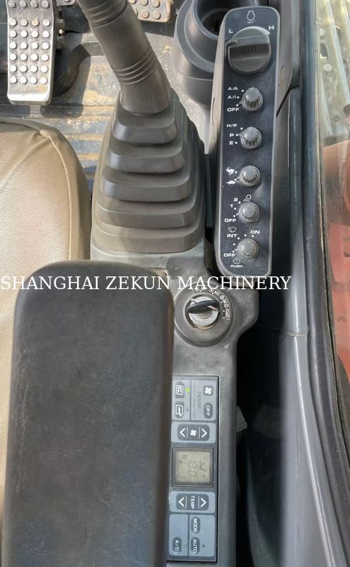 Hitachi ZX120-6 Graafmachine Gebruikt Met 2,5m Armlengte En 210mm Max. Storthoogte 11158 uur