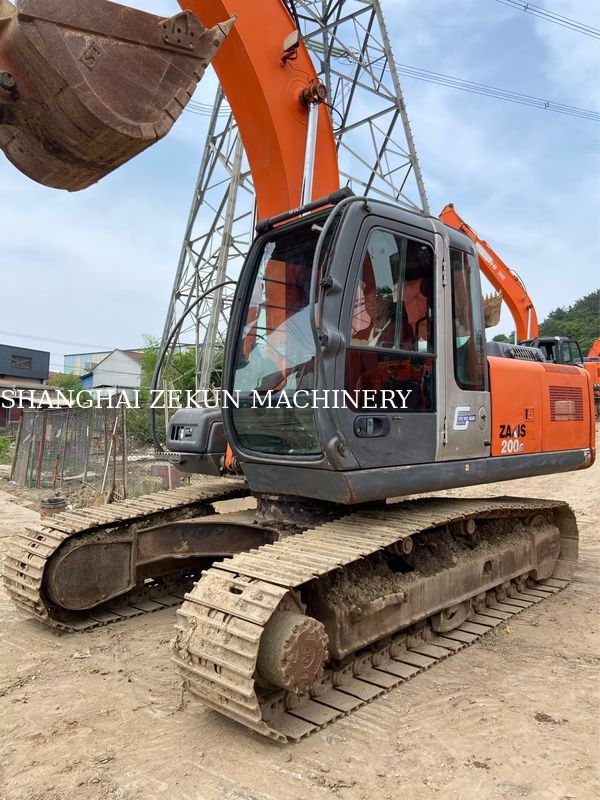 Gebruikte Hitachi ZX200-3G Graafmachine Met 11050 uur Armlengte 2,94 M Gieklengte 5,7 M