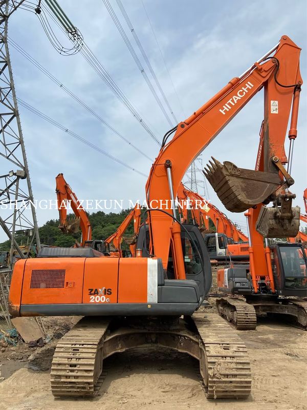 Gebruikte Hitachi ZX200-3G Graafmachine Met 11050 uur Armlengte 2,94 M Gieklengte 5,7 M