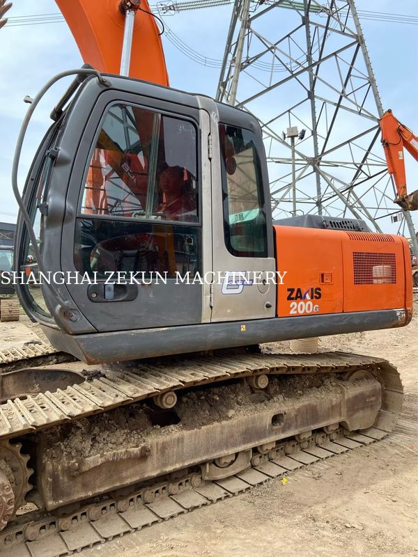 Gebruikte Hitachi ZX200-3G Graafmachine Met 11050 uur Armlengte 2,94 M Gieklengte 5,7 M