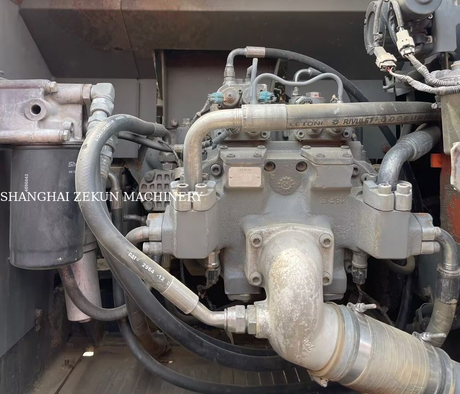 Hitachi ZX200-3G Graafmachine 11056 uur Reis Snelheid van 3,5 / 5,5 km/u