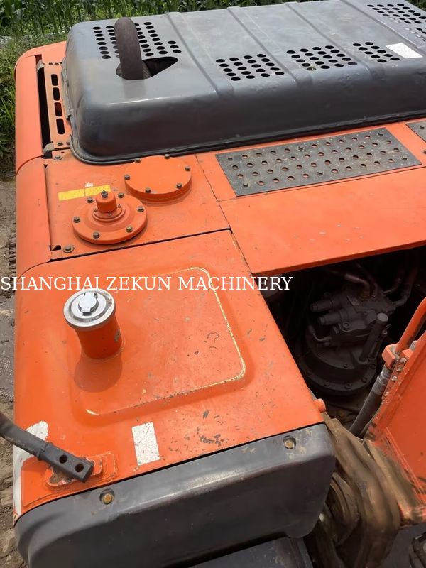 Hitachi ZX200-3G Graafmachine 11056 uur Reis Snelheid van 3,5 / 5,5 km/u