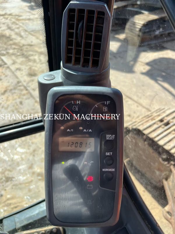 Hitachi ZX200-3G Graafmachine 12081 uur Reis snelheid 3,5 / 5,5 Km/h Cab Features Multifunction display