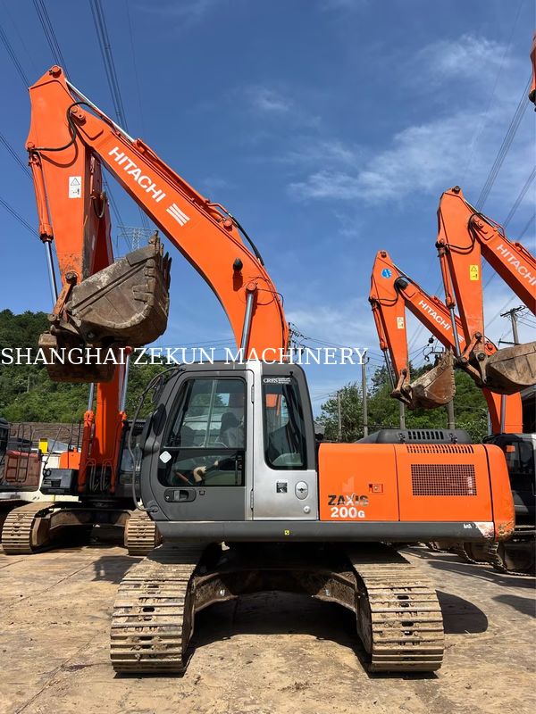 Hitachi ZX200-3G Graafmachine 12081 uur Reis snelheid 3,5 / 5,5 Km/h Cab Features Multifunction display